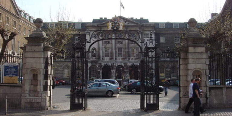 Guy’s and St Thomas’ Hospital, London